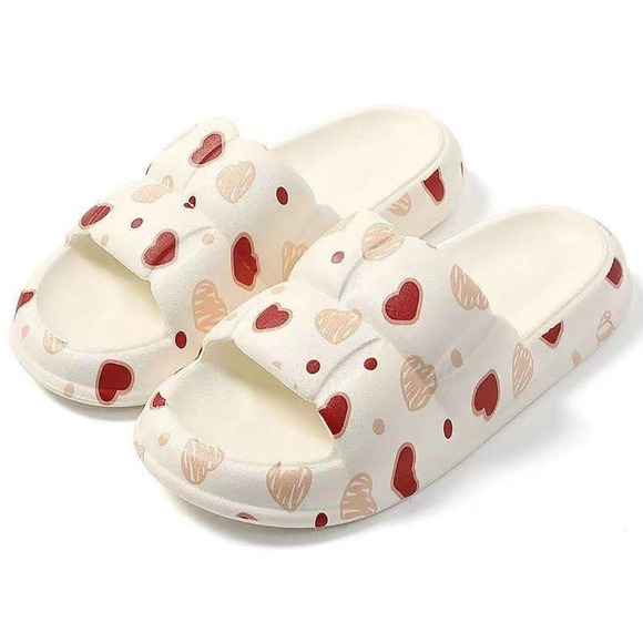 White with Red Heart Print Pillow Cushion Slides Large 9 to 10 - Picture 1 of 1